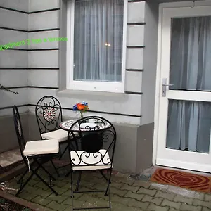 Stars Essener Strasse Apartment Berlin